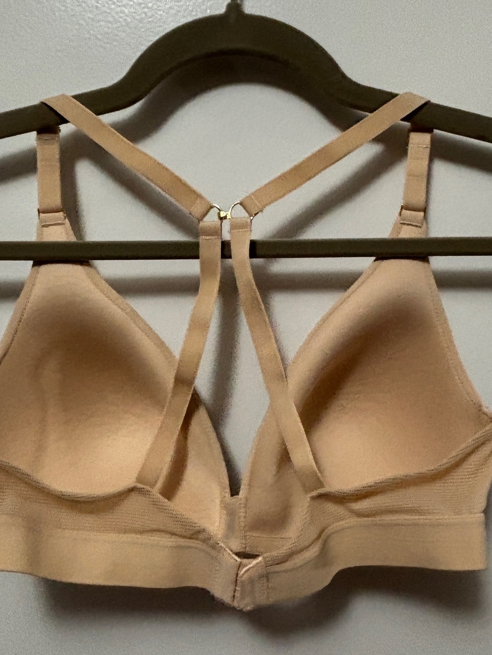 Lively Wireless Plunge Bra Beige Medium Convertible Racerback Comfort Bra - Picture 4 of 9